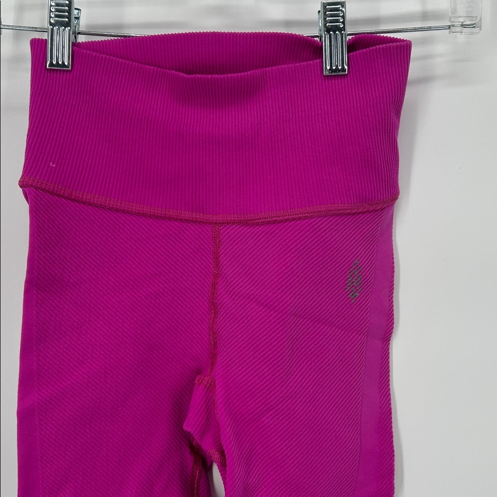FP Movement Women’s Free Throw Leggings Size XS - Picture 4 of 8